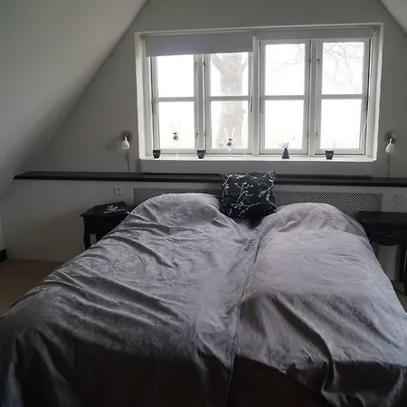 Gammelroj Herregard Guest house 2*